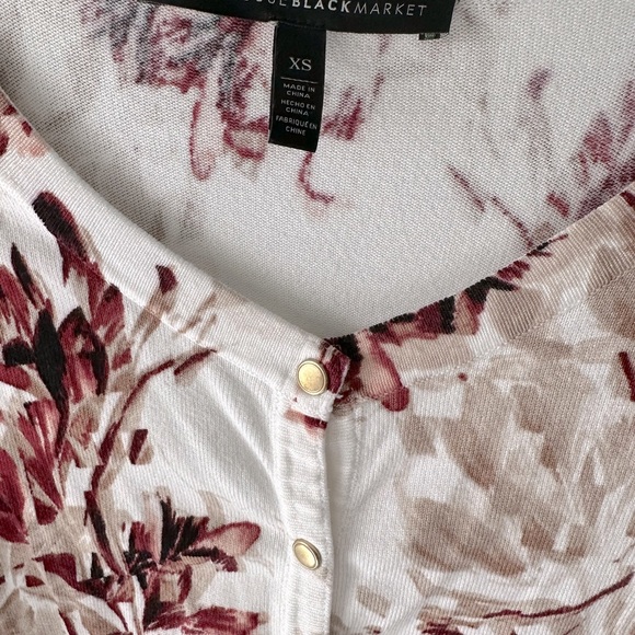 White House Black Market white floral pattern cardigan Size XS - Picture 4 of 9